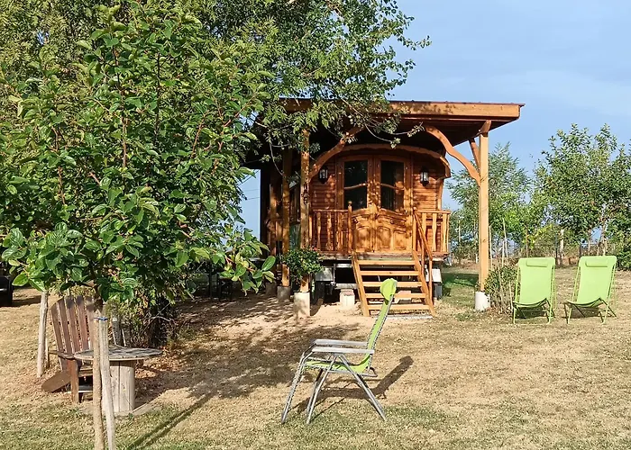 Κάμπινγκ Roulotte Ginals